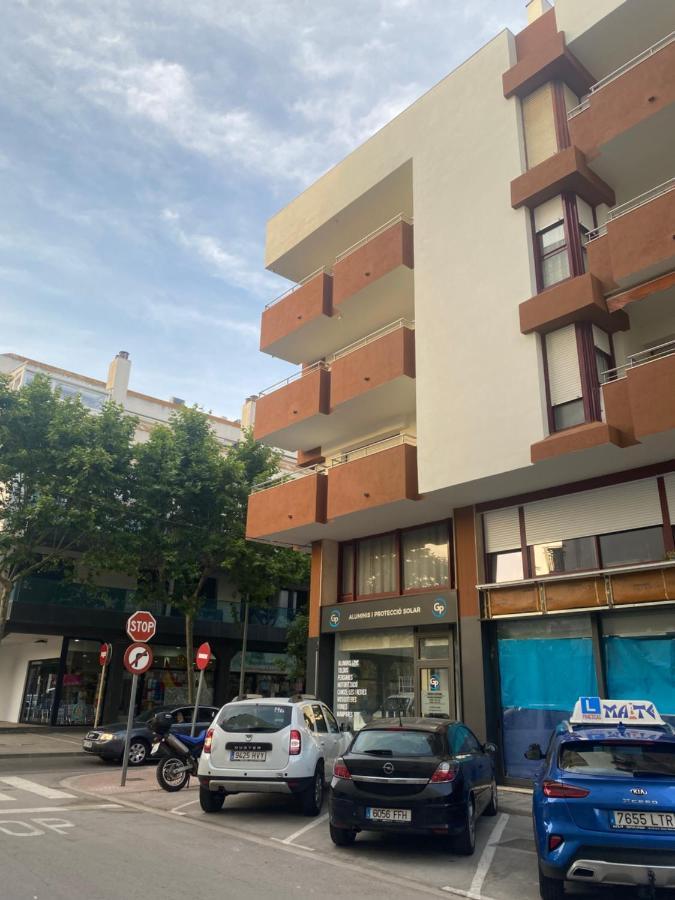 Apartament Edifici Simbat A 150M De La Platja Apartman Palamós Kültér fotó