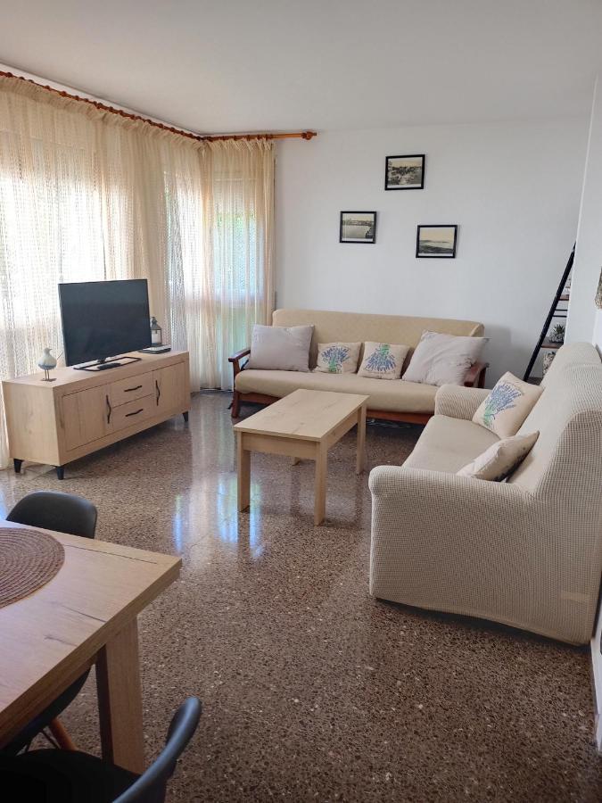 Apartament Edifici Simbat A 150M De La Platja Apartman Palamós Kültér fotó